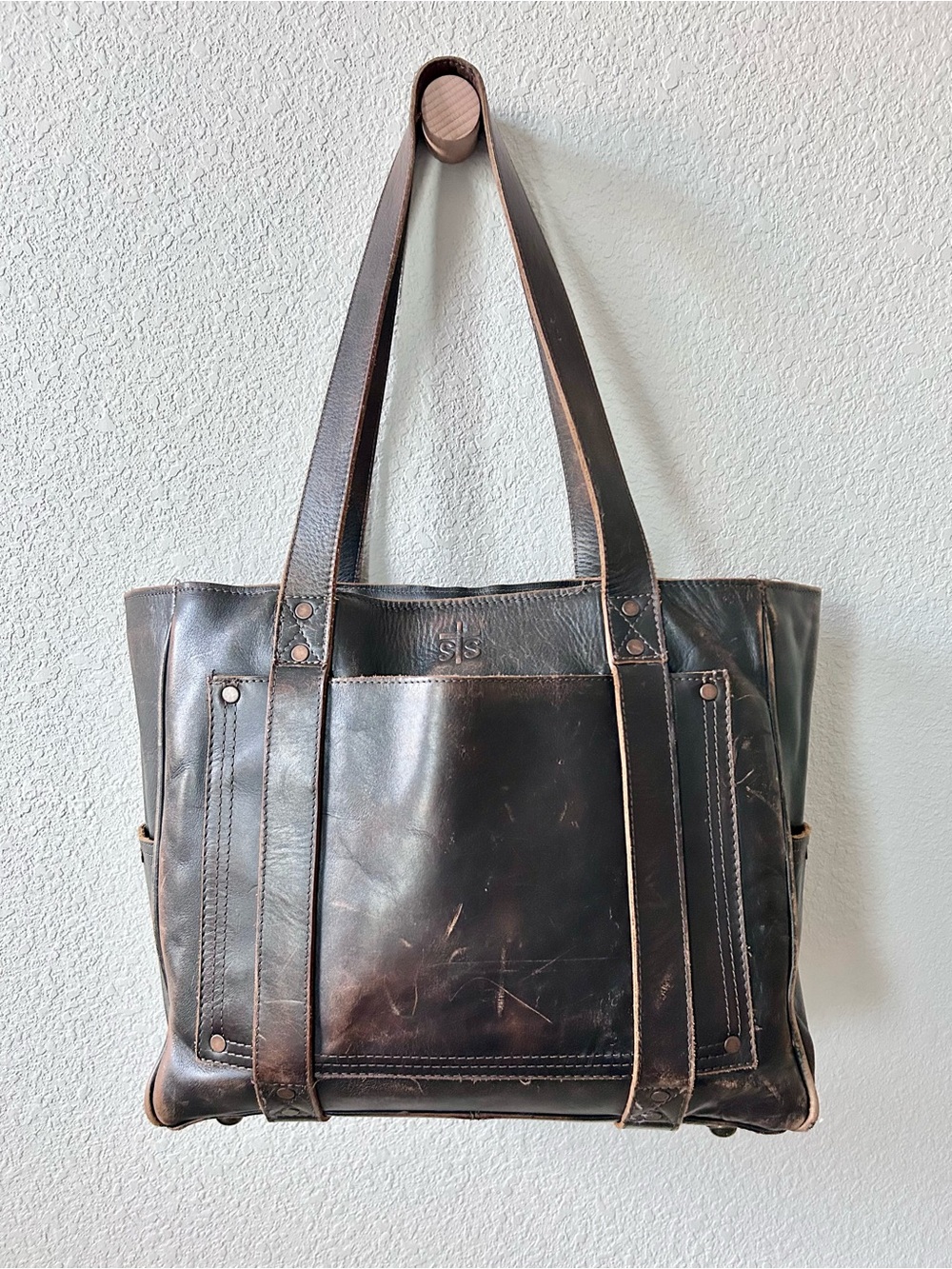 STS Ranchwear Pony Express Tote Distressed Brown Leather Bag
